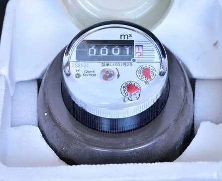 マンション、アパート住まいで水道料金を滞納した場合も水道は止まる？