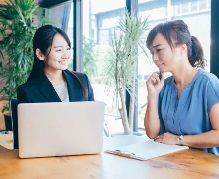 店舗用インターネットに適しているのはNTT？フレッツ光がおすすめの理由も解説