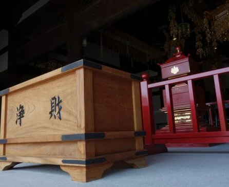 賽銭泥棒が急増！？絶対に許せない｜対策を徹底解説